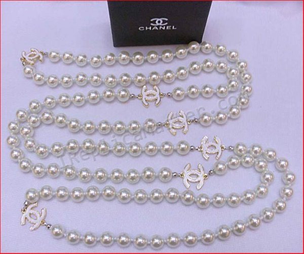 Chanel White Pearl Necklace Replica - $118 : Swiss Replica Watches Onsale